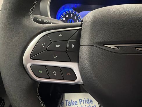 New 2027 Chrysler Pacifica LX FWD image 9
