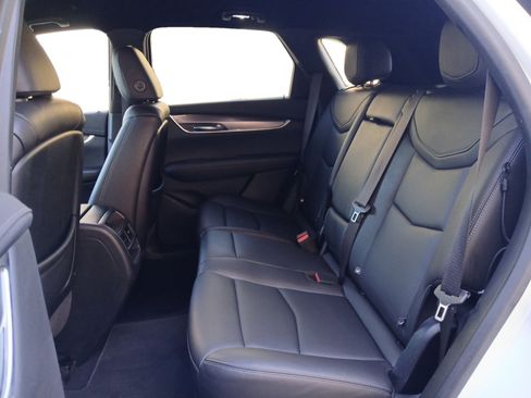 Used 2020 Cadillac XT5 Luxury image 13