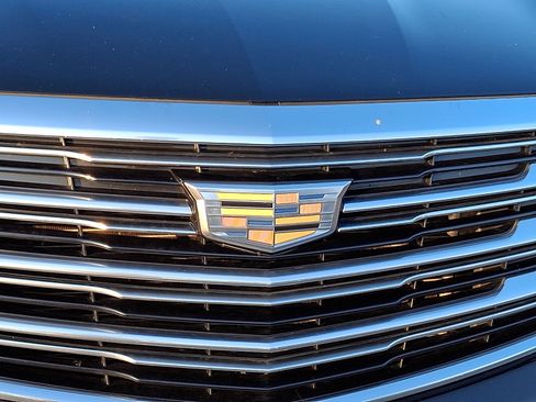 Used 2019 Cadillac XT5 Luxury AWD/4WD image 8