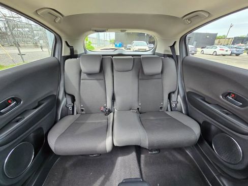 Used 2021 Honda HR-V EX image 18