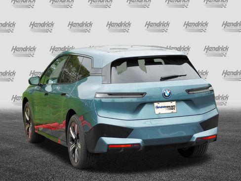Used 2024 BMW iX xDrive50 w/ Premium Package AWD/4WD image 6