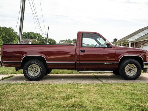 Used 1989 Chevrolet Silverado 1500 2WD Regular Cab image 8