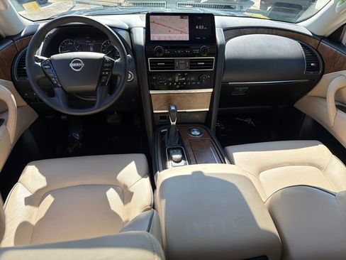 Used 2024 Nissan Armada SL w/ Captain's Chairs Package image 15