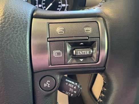 Used 2014 Lexus GX 460 w/ Premium Package AWD/4WD image 12