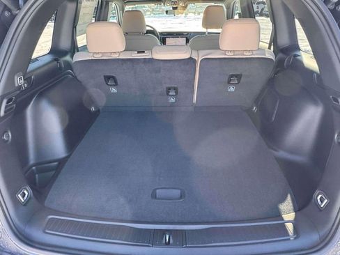 New 2026 Jeep Grand Cherokee Limited image 8