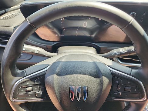 Used 2024 Buick Envista Preferred w/ Convenience I Package FWD image 18