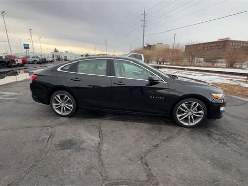 Used 2024 Chevrolet Malibu LT image 9