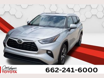 Used 2024 Toyota Highlander XLE