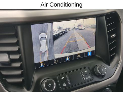 Used 2023 GMC Acadia AT4 w/ Technology Package image 21