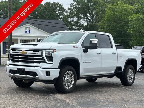 Used 2024 Chevrolet Silverado 2500 LTZ w/ LTZ Plus Package AWD/4WD image 7