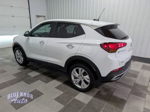 Used 2025 Buick Encore GX Preferred AWD/4WD image 2