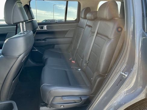 Used 2024 Hyundai Santa Fe Limited image 53