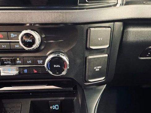 New 2026 Ford F250 Platinum image 39