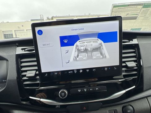 New 2026 Ford Transit 350 XLT image 21