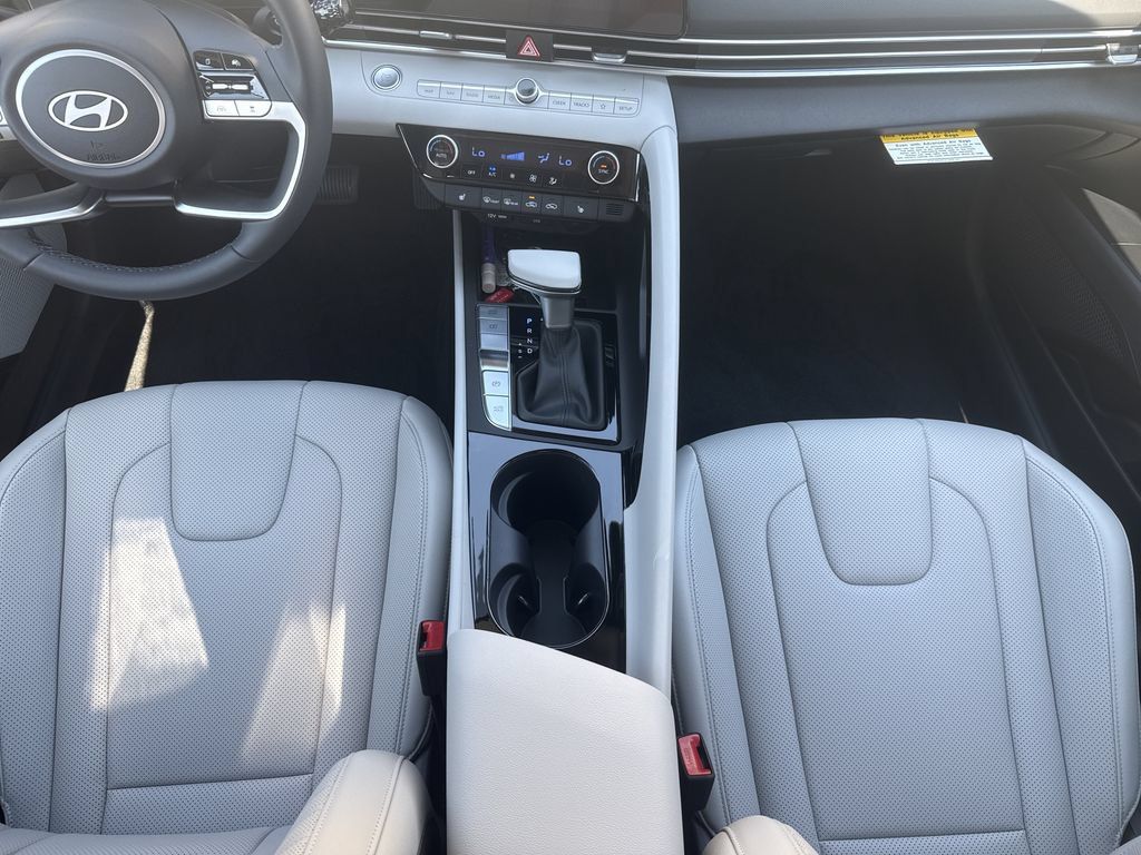 New 2026 Hyundai Elantra Limited FWD image 14
