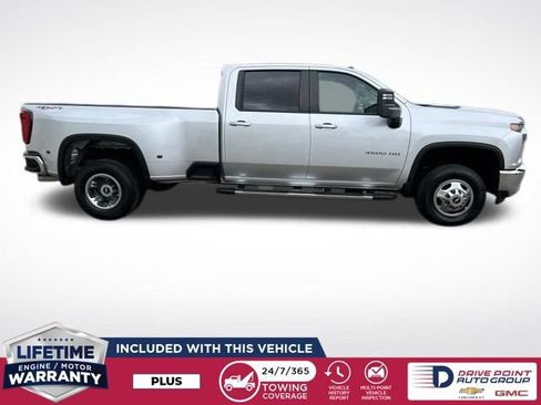 Used 2023 Chevrolet Silverado 3500 LT w/ Convenience Package AWD/4WD image 2
