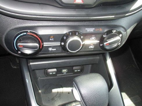 Used 2021 Kia Soul S image 23