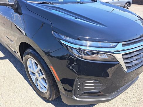 Used 2024 Chevrolet Equinox LS w/ LS Convenience Package FWD image 16