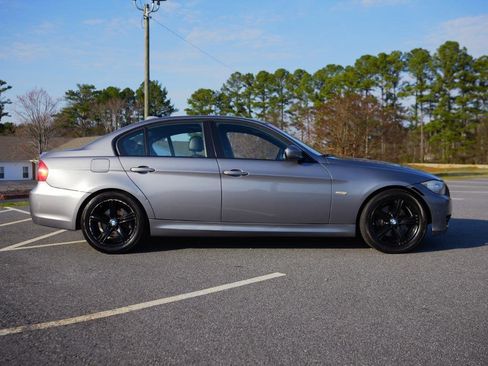 Used 2010 BMW 328i Sedan image 4