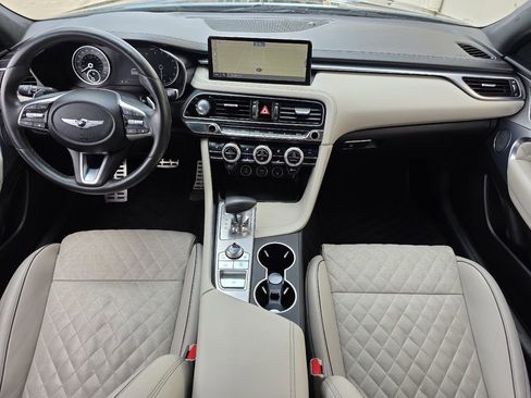 Used 2023 Genesis G70 3.3T w/ Sport Prestige Package RWD image 9