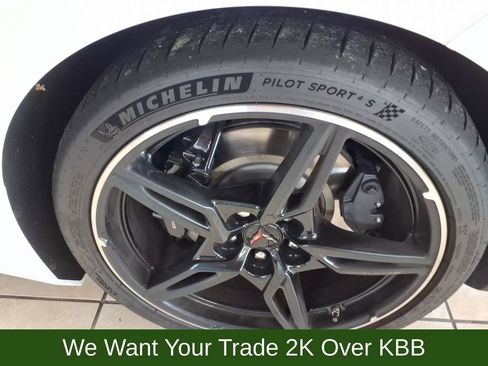 Used 2020 Chevrolet Corvette Stingray Preferred Cpe w/ 2LT Preferred Equipment Group image 9