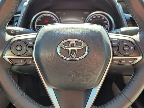 Certified 2024 Toyota Camry XLE image 32