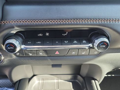 New 2026 MAZDA CX-50 2.5 Hybrid w/ Weather Package AWD/4WD image 32