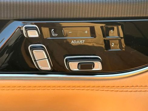 Certified 2025 Jeep Grand Wagoneer Series III w/ Quick Order Packagew 28T AWD/4WD image 26