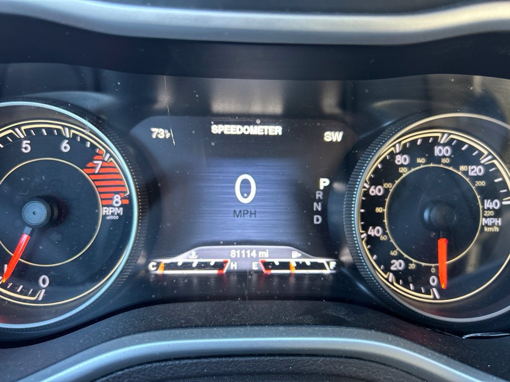Used 2017 Jeep Cherokee Overland AWD/4WD image 17