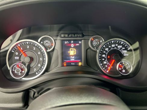 New 2026 RAM 1500 Express AWD/4WD image 12