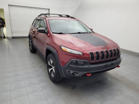 Used 2017 Jeep Cherokee Trailhawk image 11