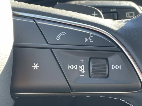 Used 2025 Audi Q7 2.0T Premium w/ Convenience Plus Package image 26