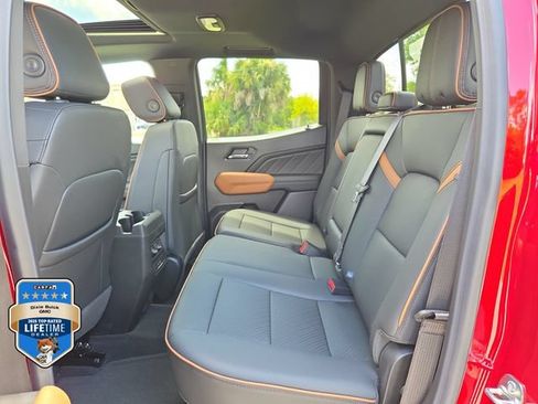 New 2026 GMC Canyon AT4 w/ Technology Plus Package AWD/4WD image 8