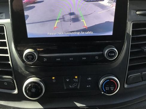 Used 2021 Ford Transit 250 Medium Roof RWD image 10