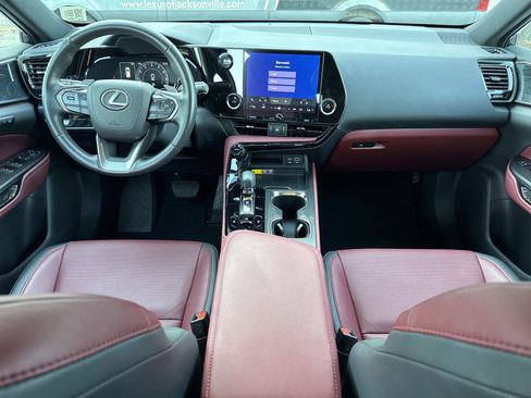 Certified 2025 Lexus NX 250 FWD w/ Premium Package image 16