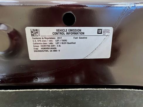 Used 2017 GMC Acadia SLE image 32