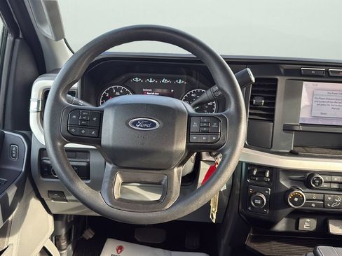 Certified 2024 Ford F250 XL w/ STX Appearance Package AWD/4WD image 11