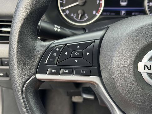 Used 2023 Nissan Sentra SV image 10