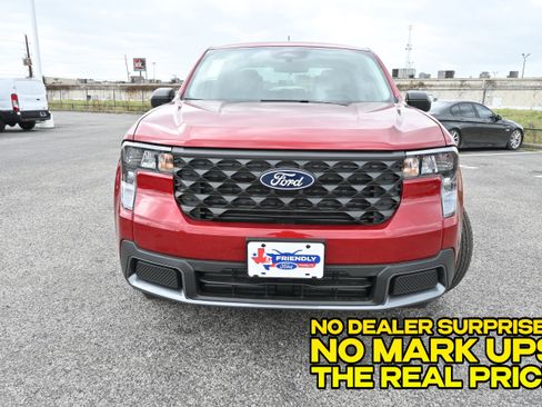 New 2026 Ford Maverick XLT FWD image 9