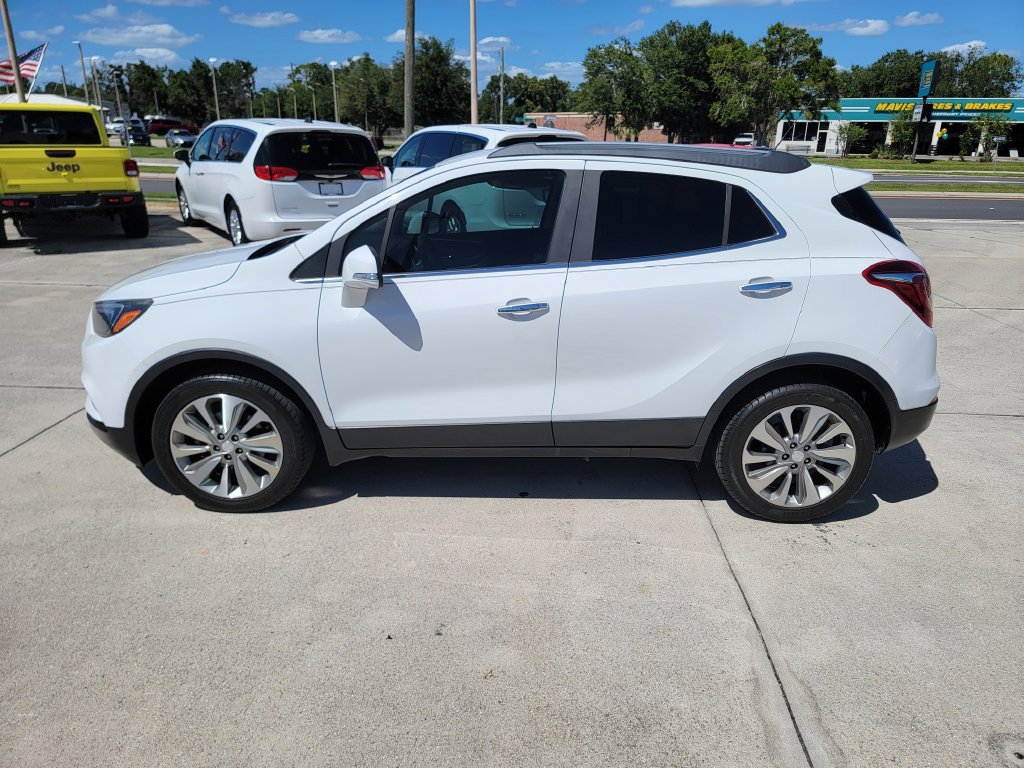Used 2018 Buick Encore Preferred FWD image 2