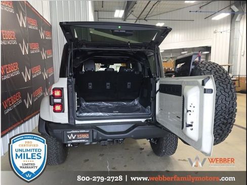 New 2025 Ford Bronco Raptor image 16