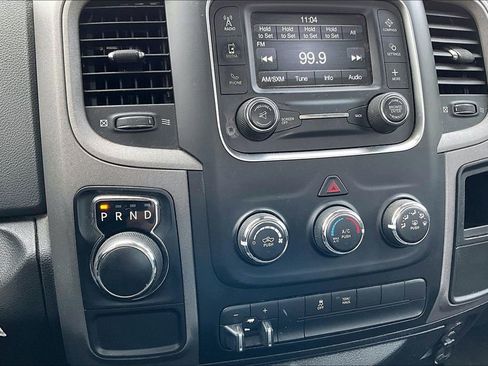 Used 2017 RAM 1500 Express image 36