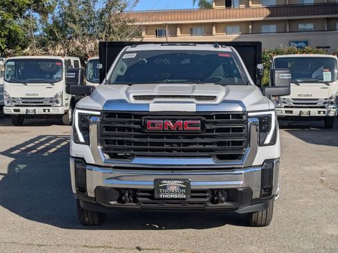 New 2026 GMC Sierra 3500 Pro w/ Convenience Package image 2