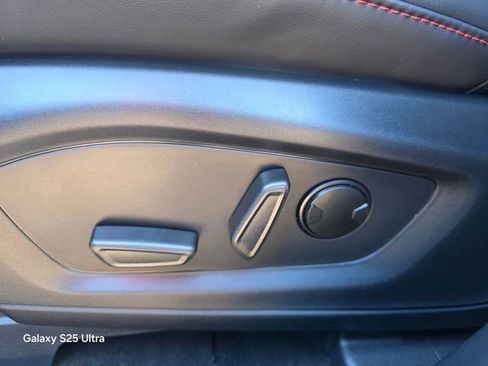 New 2026 Ford Explorer ST-Line w/ ST-Line Street Pack image 10