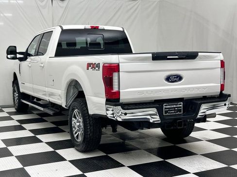 Used 2019 Ford F350 Lariat w/ Lariat Ultimate Package AWD/4WD image 5