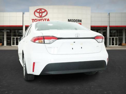 New 2026 Toyota Corolla LE image 15