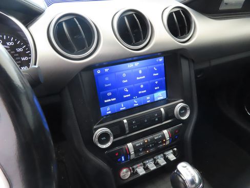 Used 2021 Ford Mustang Premium RWD image 17
