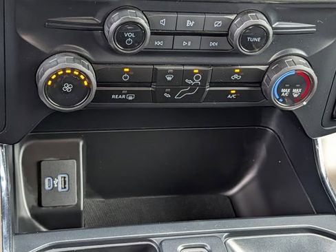 Used 2024 Ford F150 STX w/ Equipment Group 201A FX4 AWD/4WD image 15