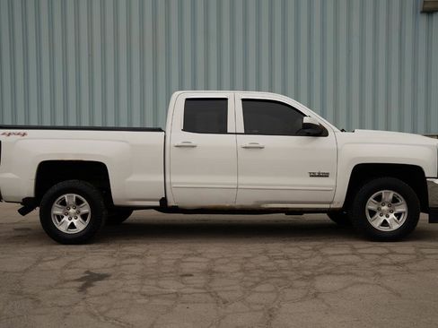 Used 2016 Chevrolet Silverado 1500 LT w/ Texas Edition image 10