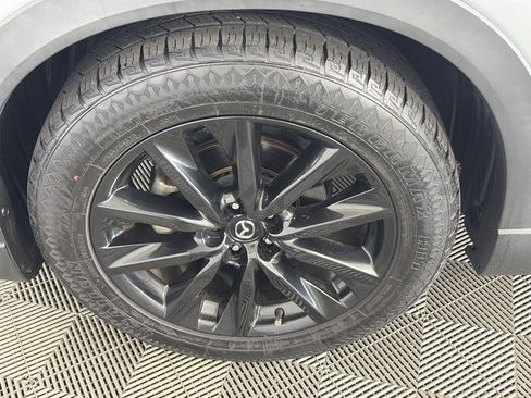 Used 2023 MAZDA CX-9 Touring Plus AWD/4WD image 12